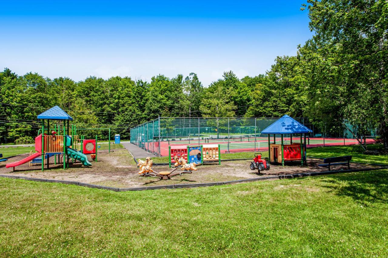 Friendship Lodge Pocono Lake Esterno foto
