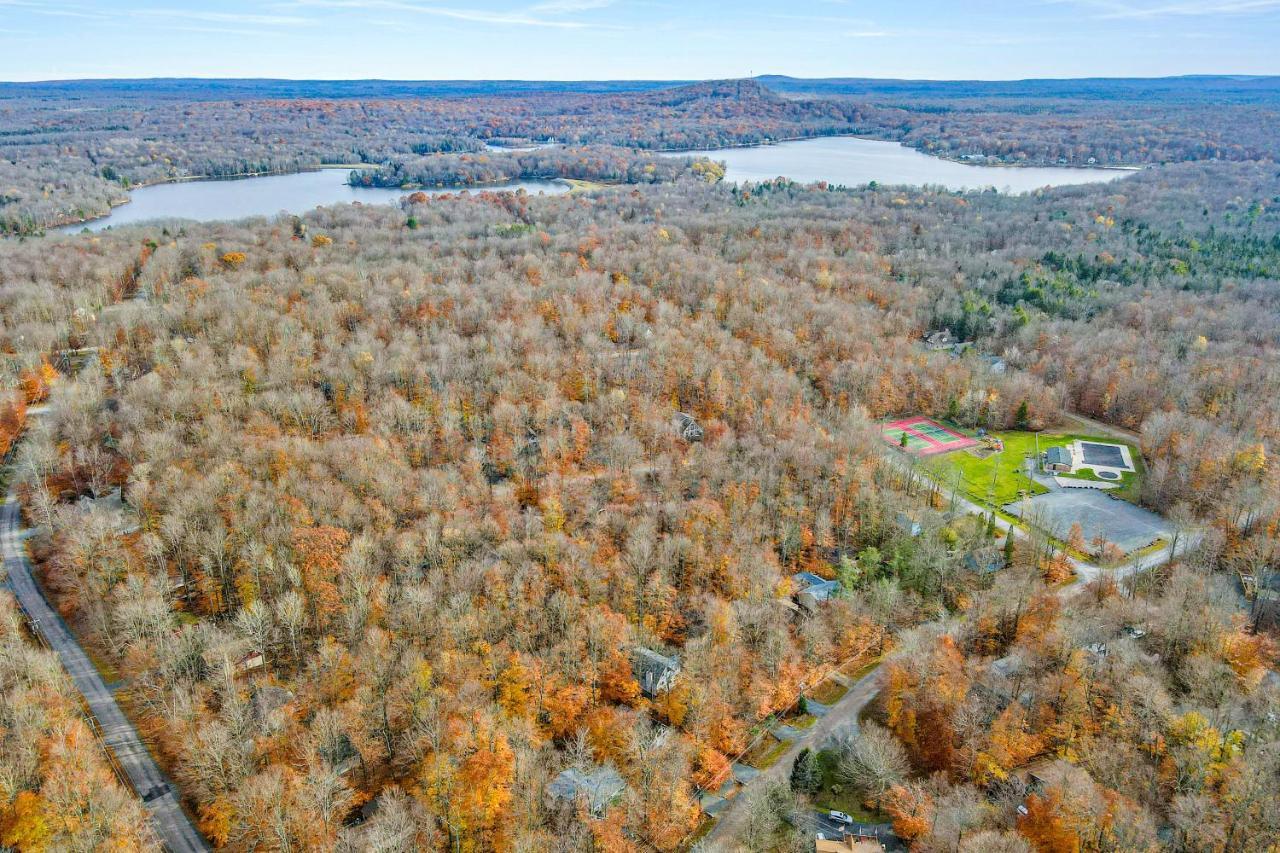 Friendship Lodge Pocono Lake Esterno foto