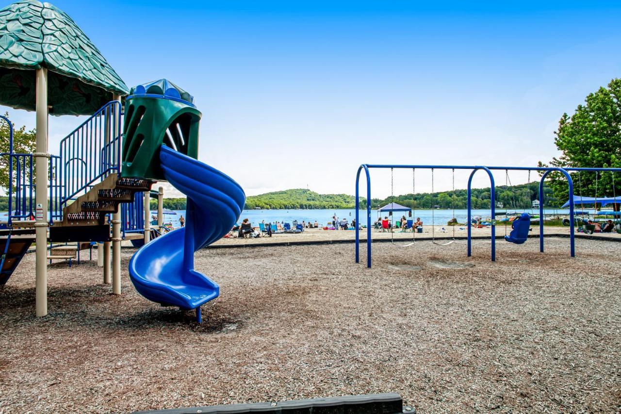 Friendship Lodge Pocono Lake Esterno foto