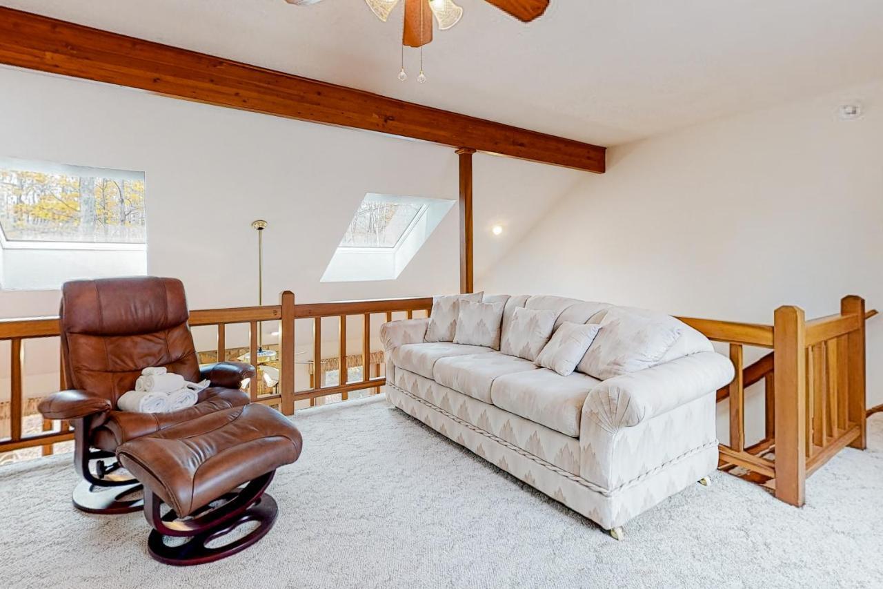 Friendship Lodge Pocono Lake Esterno foto