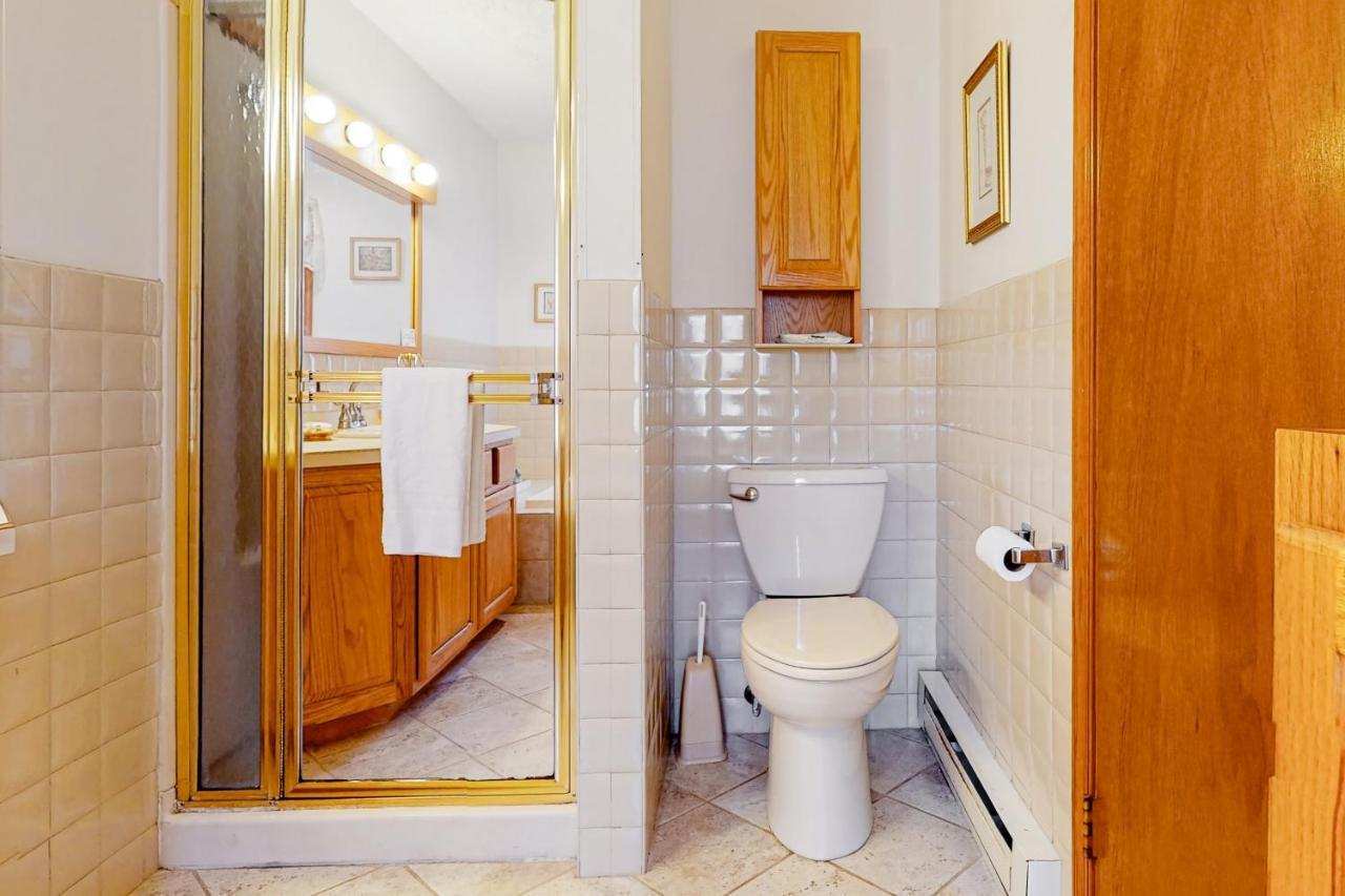 Friendship Lodge Pocono Lake Esterno foto